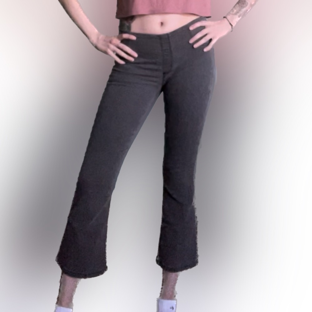 Free people cropped grey penny pull on jeans⭐️